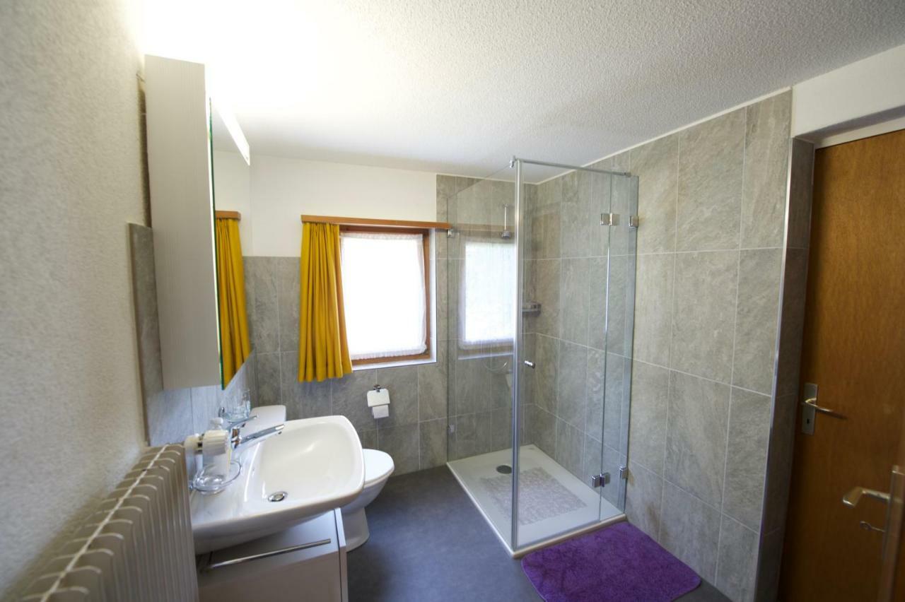 Ferienhaus Wanner Splügen Esterno foto